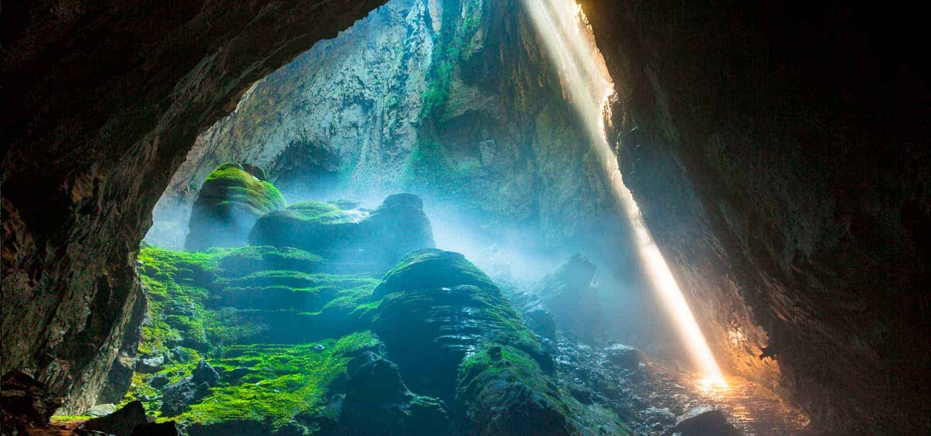 Verdens største grotte. Son Doong grotten. Vietnam