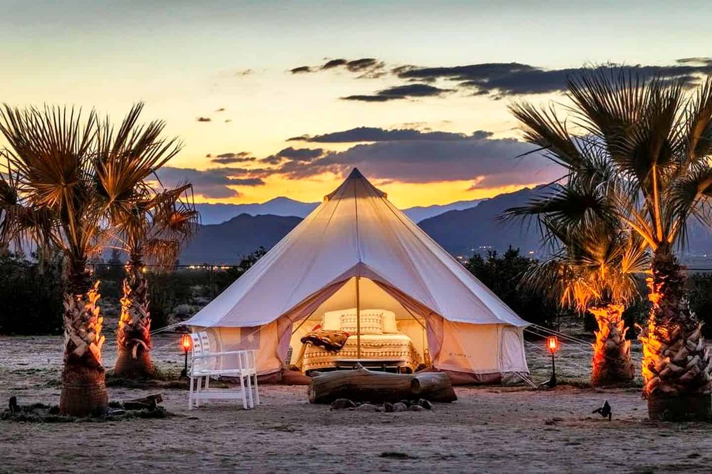 Glamping. Joshua Tree accommodation is perfect for glamping in California. Luxury camping is the ideal way to reconnect with the outdoors.