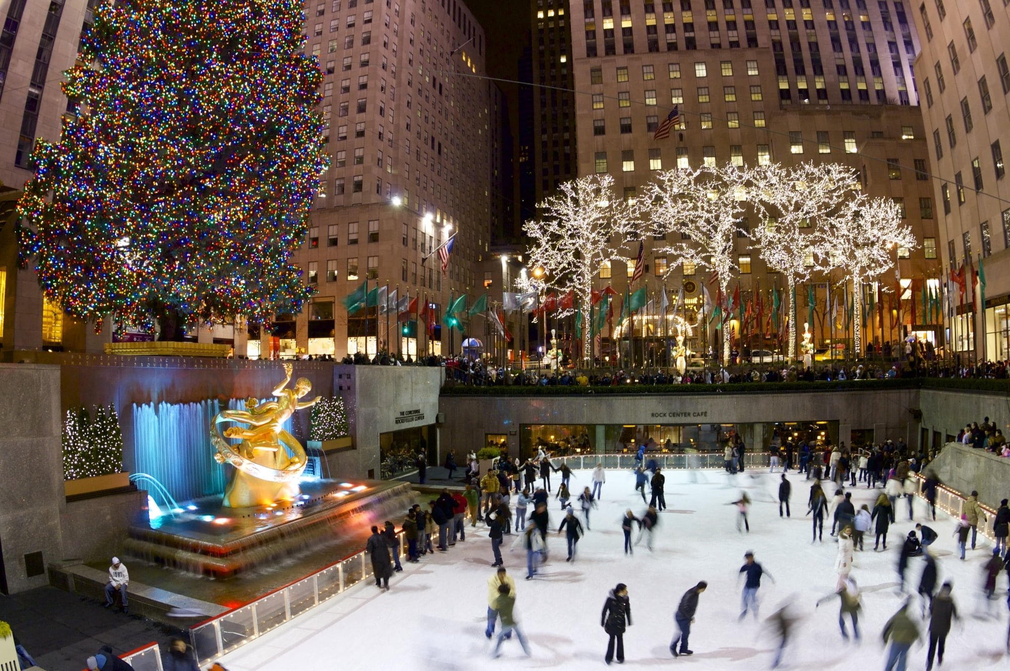 Rockefeller Center; New York. New Year skating